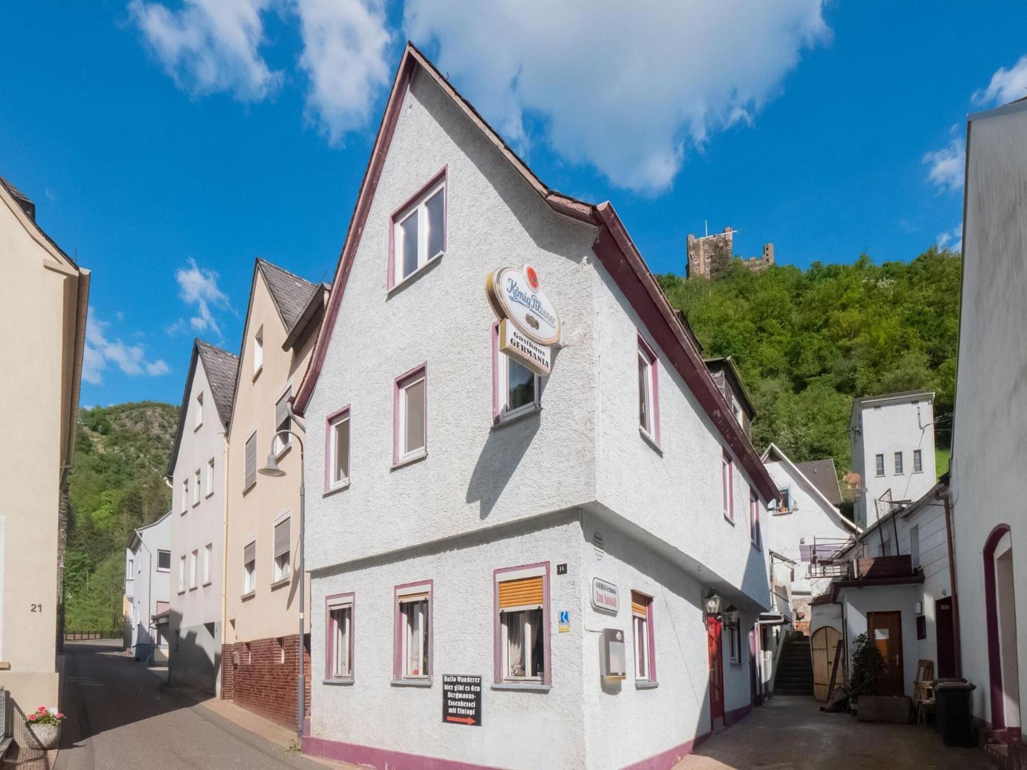 Cosy Holiday Home In Sankt Goarshausen With Barbecue Экстерьер фото